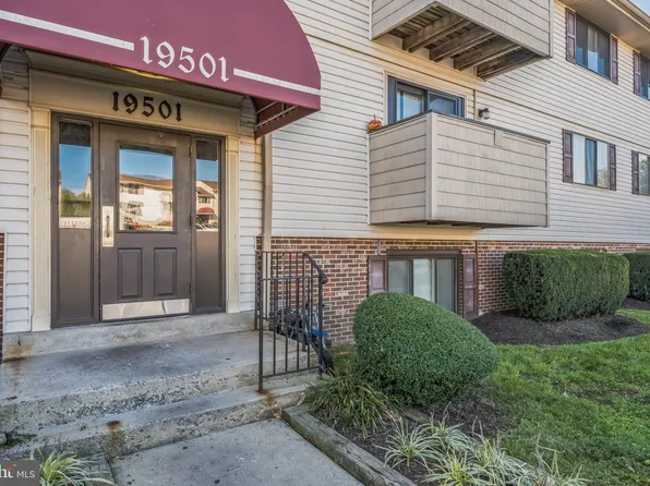 19501 Gunners Branch Rd APT F, Germantown, MD 20876