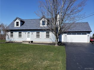 9170 Martin Rd, Clarence Center, NY 14032