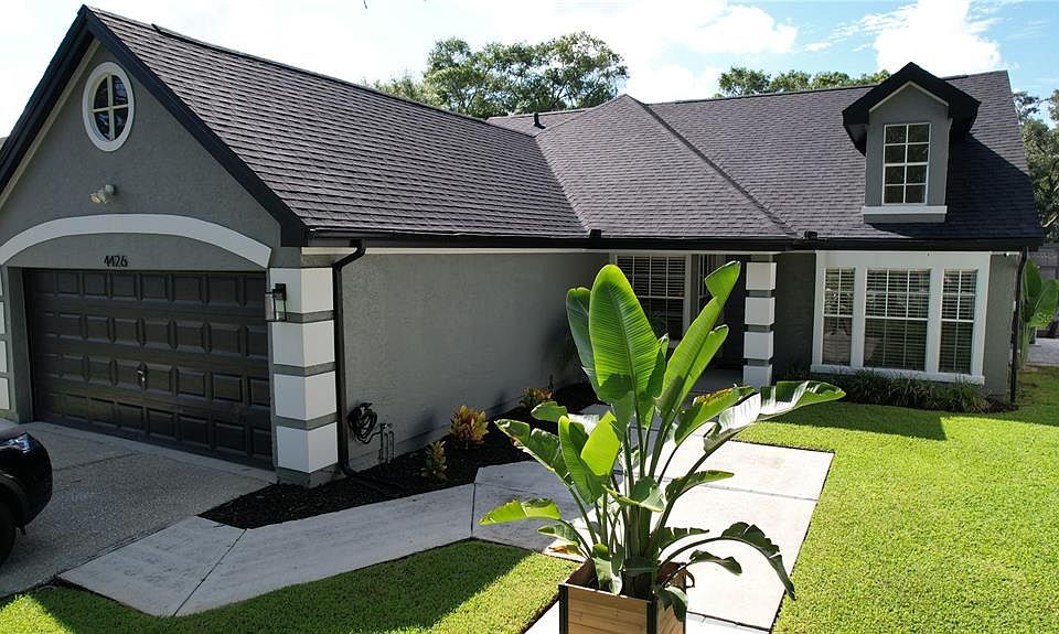 1st image of 4426 Golf Club Ln