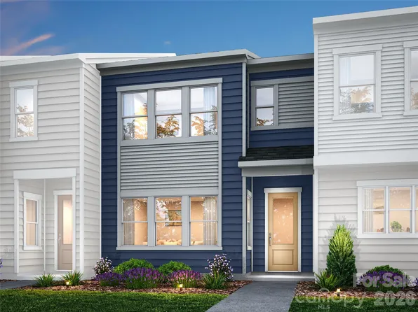 8418 Discovery Ln, Charlotte, NC 28216