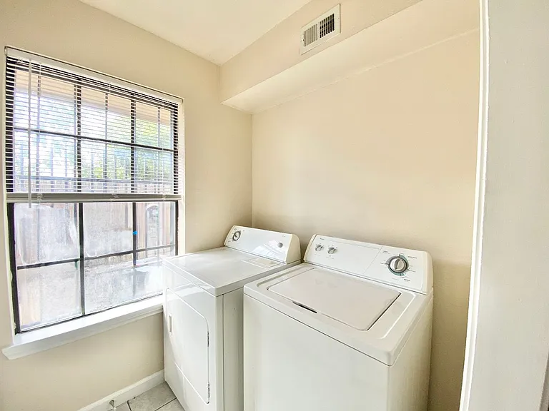 Rothington Road - 8001C AL — Photo 10
