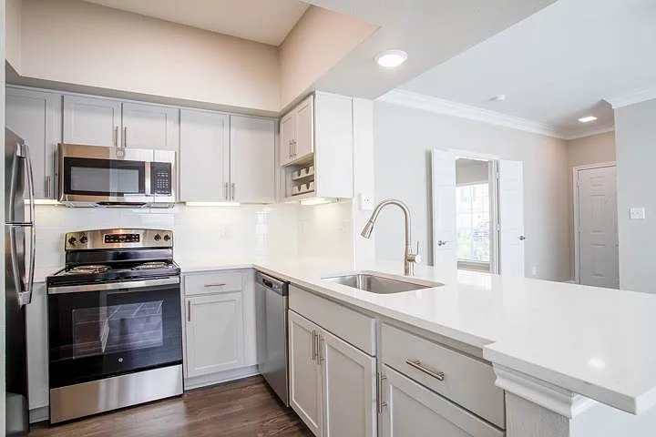 Newly Renovated Kitchen