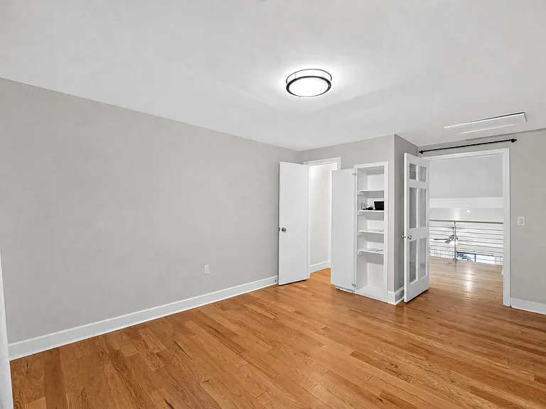 745 Sagamore Dr — Photo 21