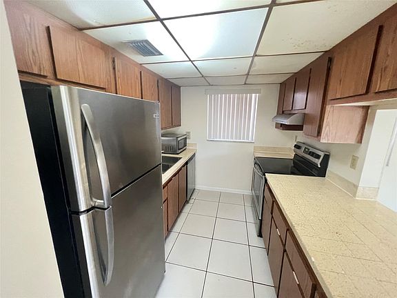 2nd image of 1950 N Congress Avenue #210