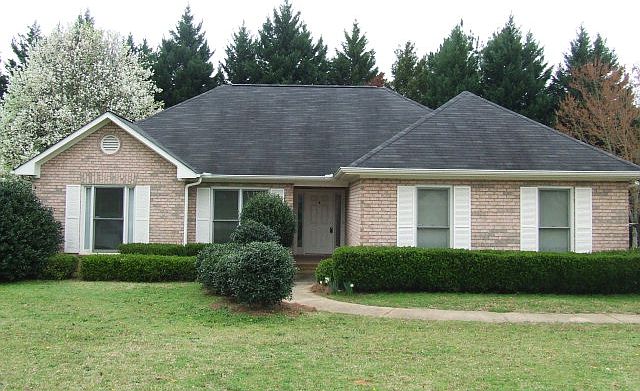 1st image of 117 Meadow Creek Dr