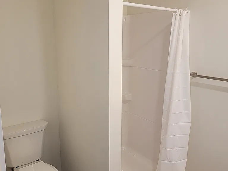 800 Quincy St #2 — Photo 5