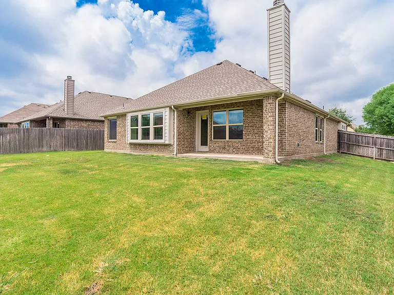 122 Eagle Feather Dr — Photo 17
