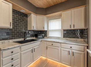 1417 Saint Lawrence Ave, Beloit, WI 53511