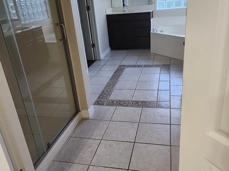 9211 Lily Rise — Photo 17