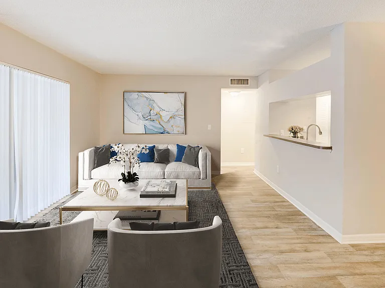 Coconut Palm Club Apartments — Photo 61