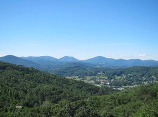 1525 Sorrento Dr, Blowing Rock, NC 28605
