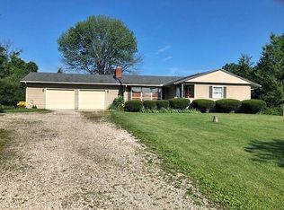 2171 Shaw Rd SW, Lancaster, OH 43130