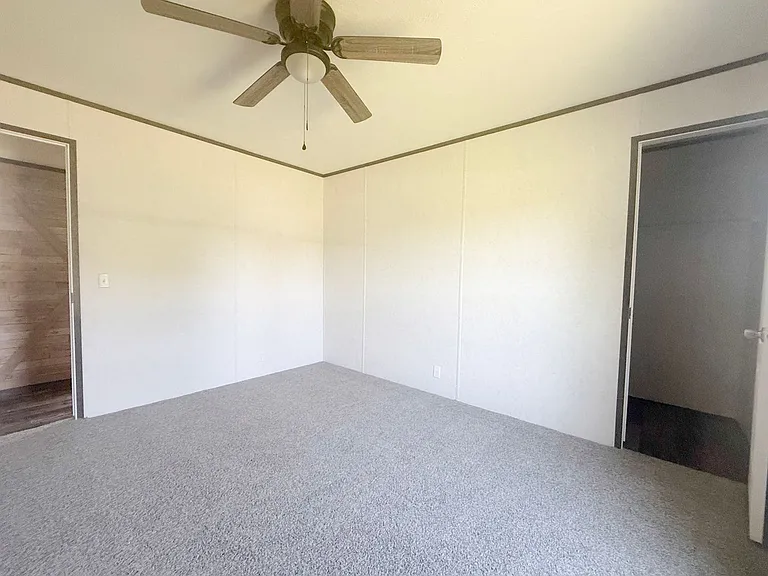 175 Oak Ln — Photo 39