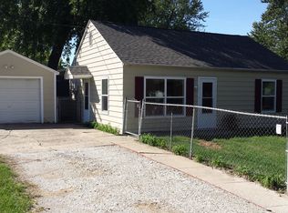 438 Maplewood Avenue, Creve Coeur, IL