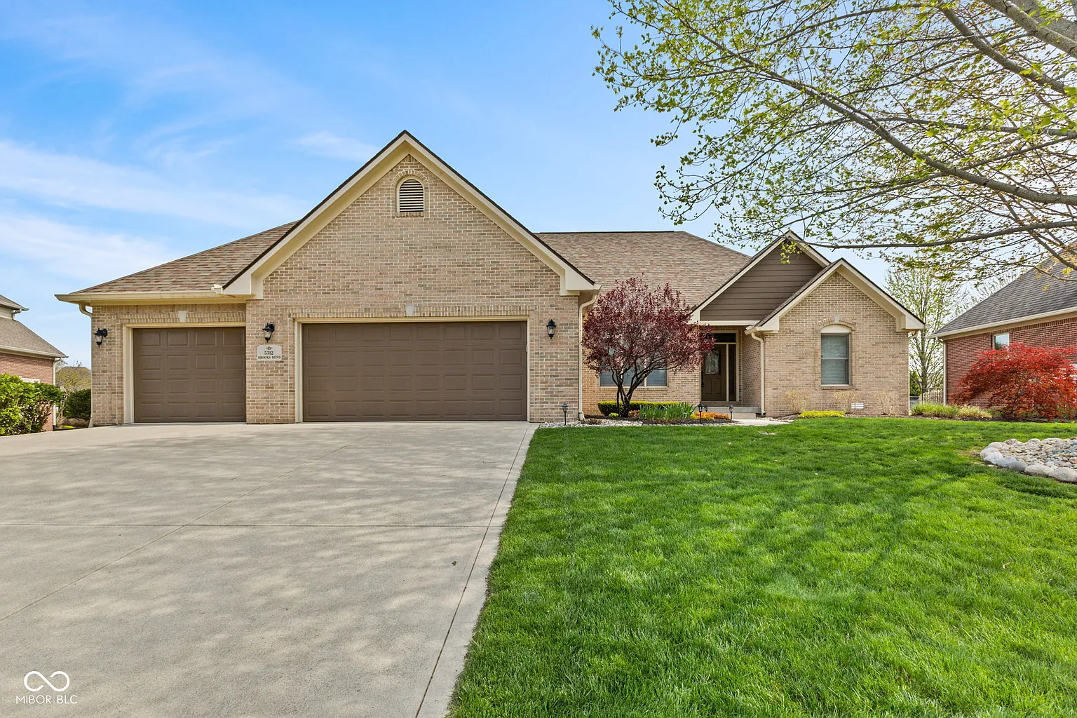 5312 Brooks Bnd photo 1