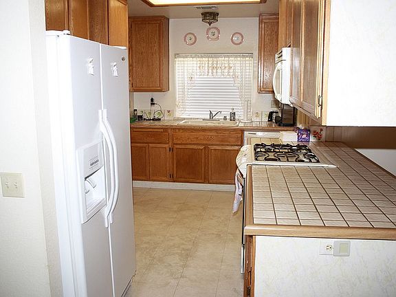 3rd image of 12997 Autumnwood Dr