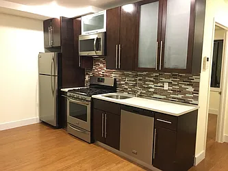 Rented by NY Space Finders Inc.