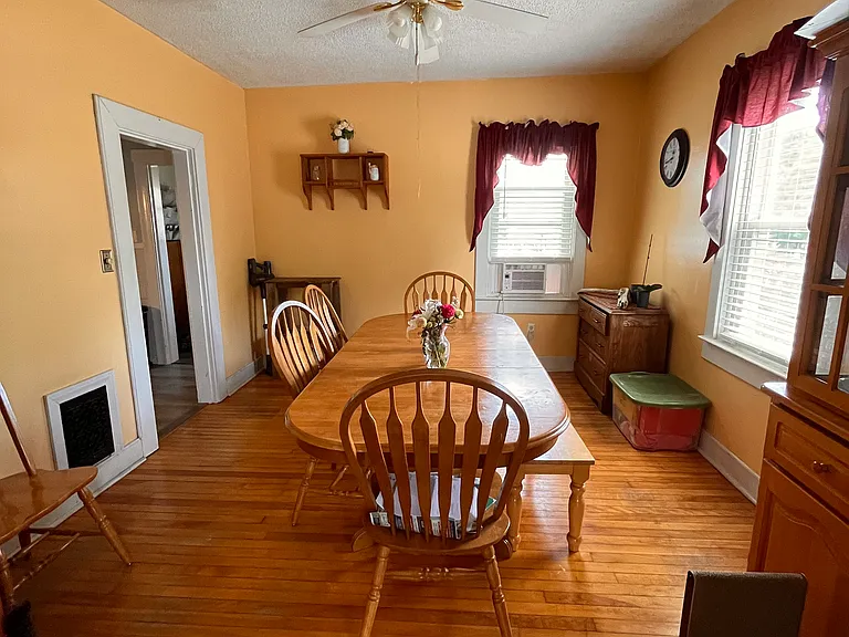 108-112 N Main St #108 — Photo 6