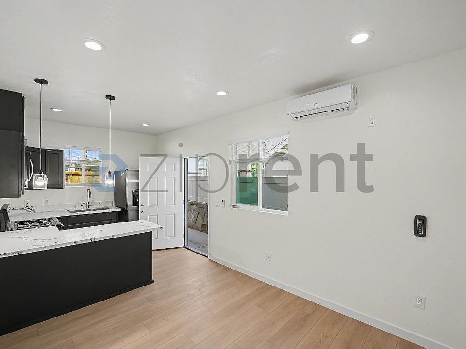 1st image of 2814 1/4 W Ave 34