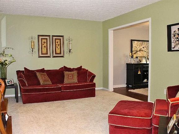 2nd image of 253 Stockton Dr