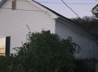 1434 Stuart St, Charleston, WV 25387