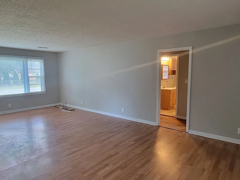 3304 Archer Dr SW — Photo 14