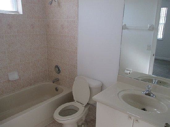 5th image of 4097 SW 159th Ave