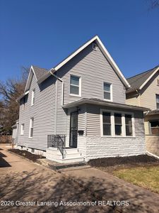 738 W Lapeer St, Lansing, MI, 48915