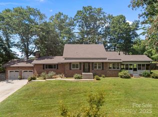 213 Monticello Rd, Weaverville, NC 28787