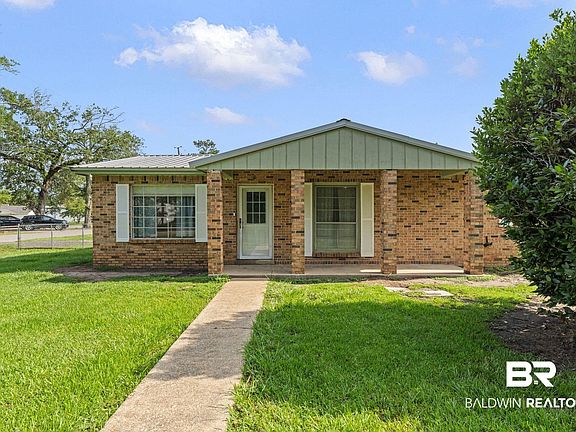 2nd image of 306 W Banyan St