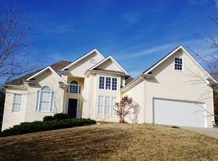6408 S Creek Ct, Flowery Branch, GA 30542