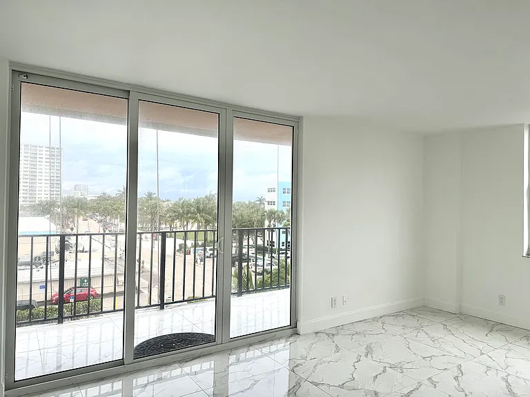 101 Briny Ave #401 — Photo 7