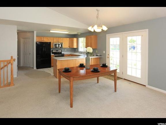 3rd image of 235 E Country Haven Ln
