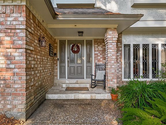 5th image of 9622 Fenchurch Dr