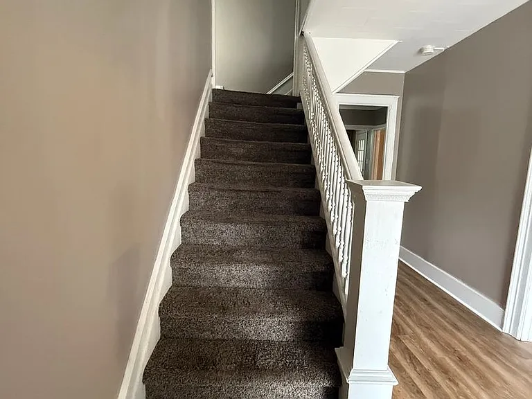 952 Market St — Photo 18