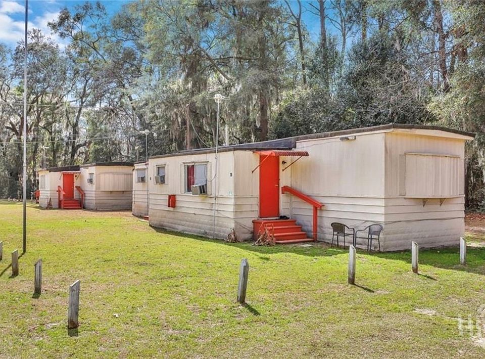 1st image of 5013B Ogeechee Rd #10