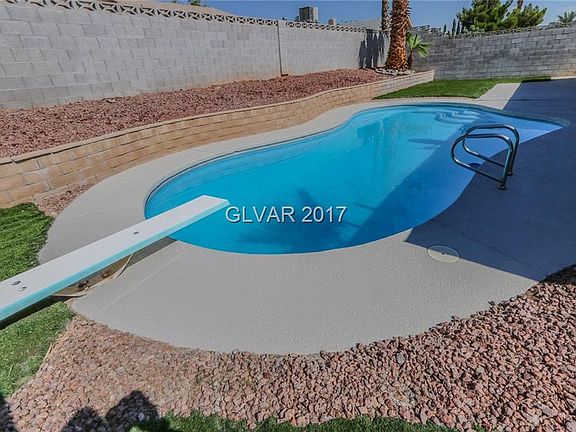 4th image of 1608 Blue Mountain Dr