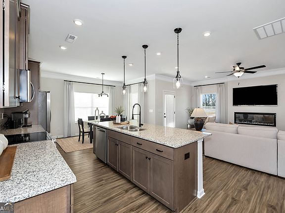 4th image of 1410 Trellis Ct Lot 20