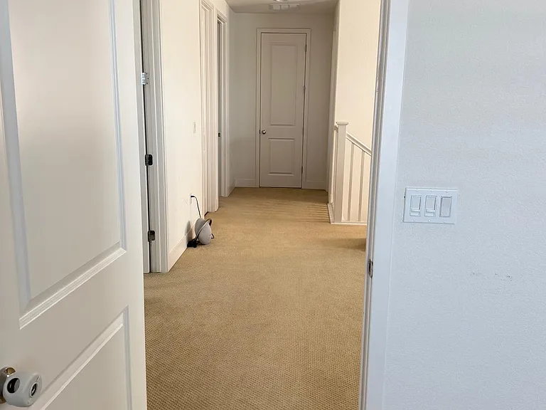 59 E Vince St — Photo 15
