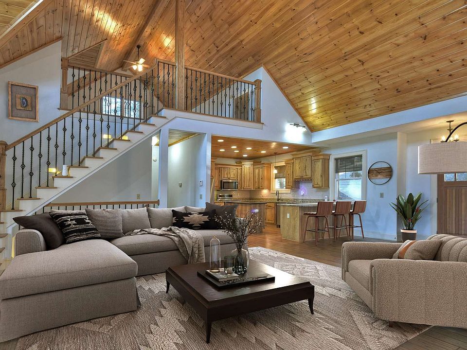 1st image of 755 Pocaset Dr