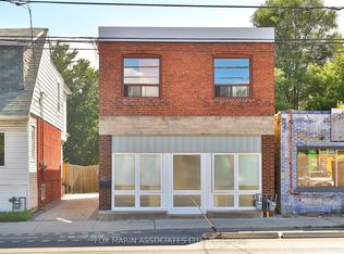 1215 Woodbine Ave, Toronto, ON M4C4E1