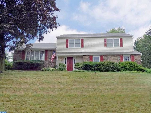 1st image of 171 Andrew Dr