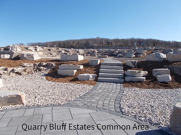 5th image of 10 Quarry Bluff Ct