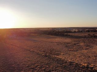 Valentine Bluff Rd, Forestburg, TX 76239