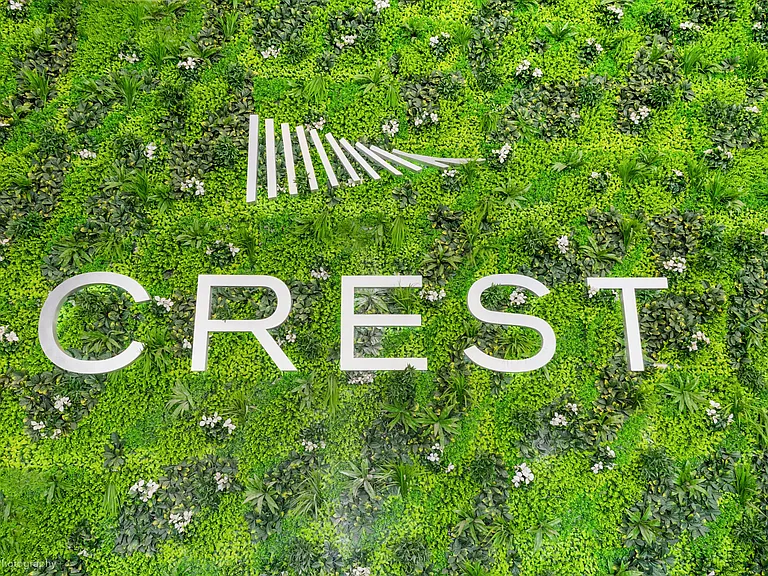 Crest at Pinecrest — Photo 53