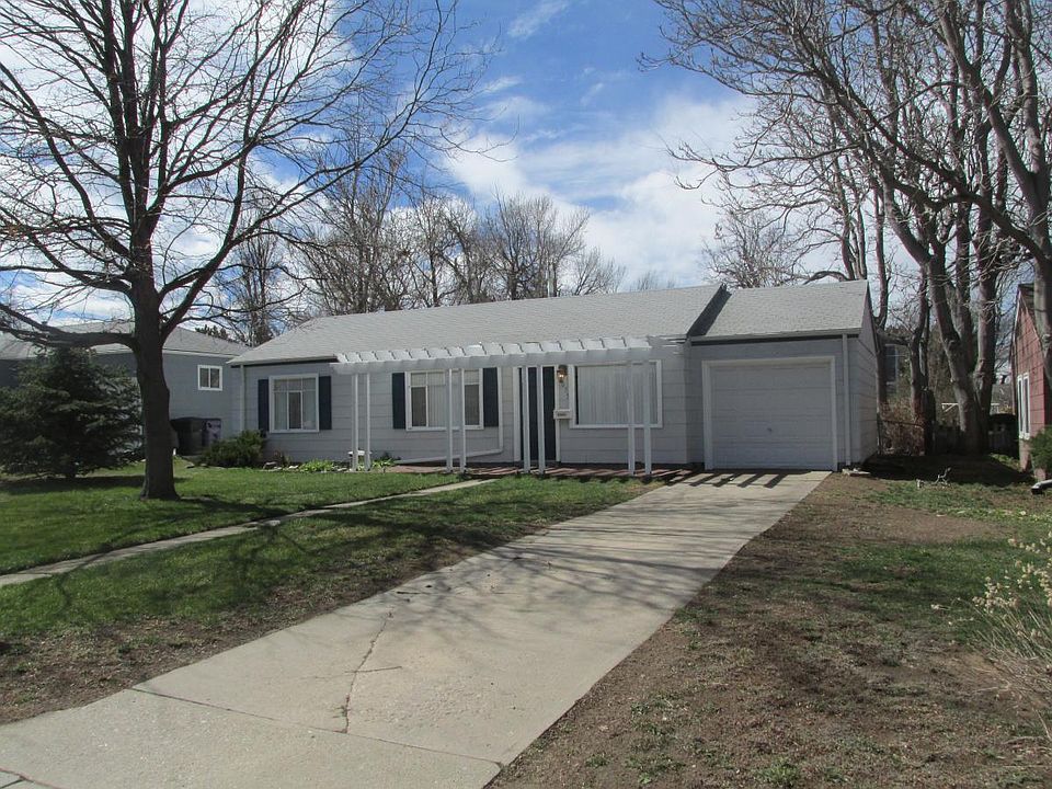 3035 South Bellaire Street