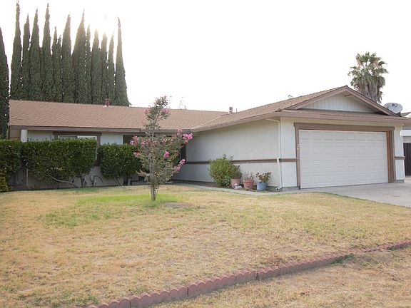2nd image of 695 Hacienda Ave