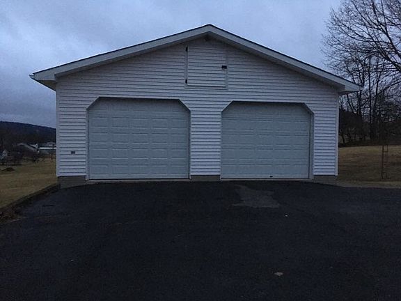 24' x 36' Garage