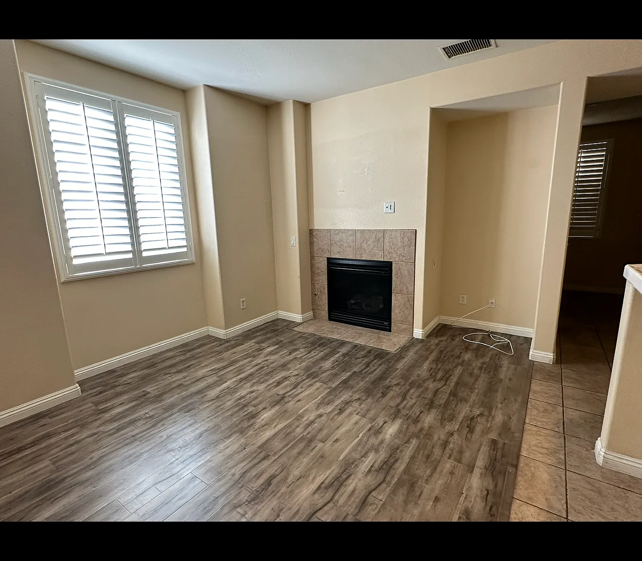 3 bed, 2.5 bath, 1481 sqft, $2,895 — Photo 4