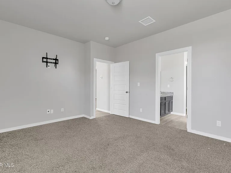 12260 Desert Wolf Ave — Photo 17